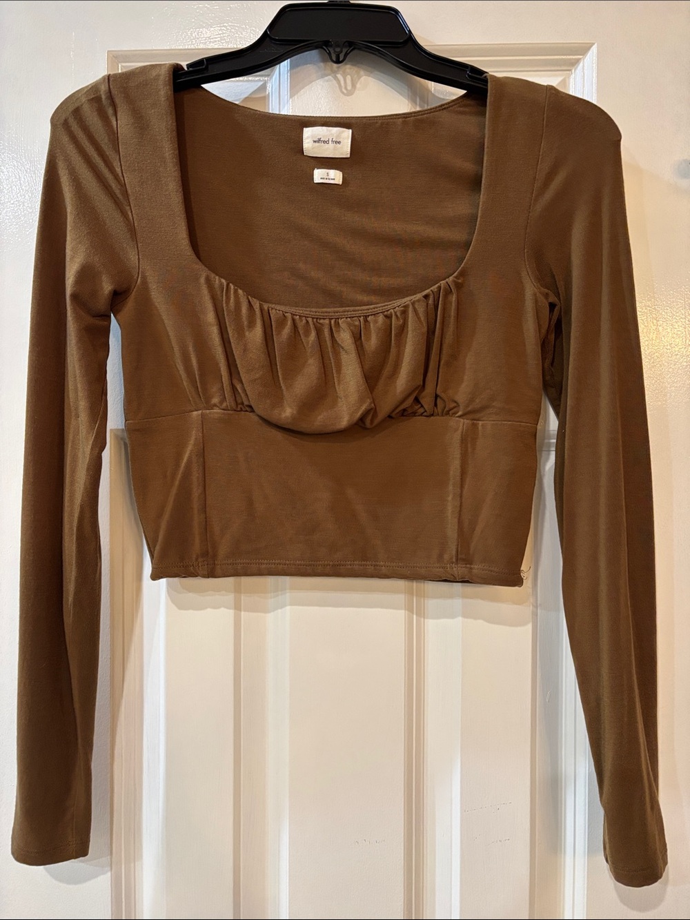 Wilfred Brown Long-Sleeve Cropped Square-Neck Top